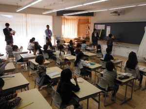 湘南学園小学校 » Blog Archive » 公開研究会 1年生算数「くり下がりのあるひき算」