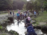 4年生　遠足「引地川公園泉の森」へ