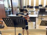 【定期プログラム】ヴァイオリンの様子