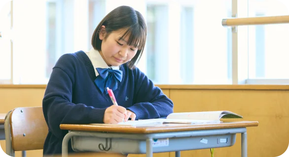 選択授業を受ける生徒