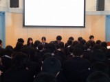 高1学年集会・高2合格体験講演会にて卒業したばかりの高3生が大活躍！