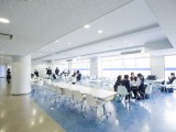 ラウンジ