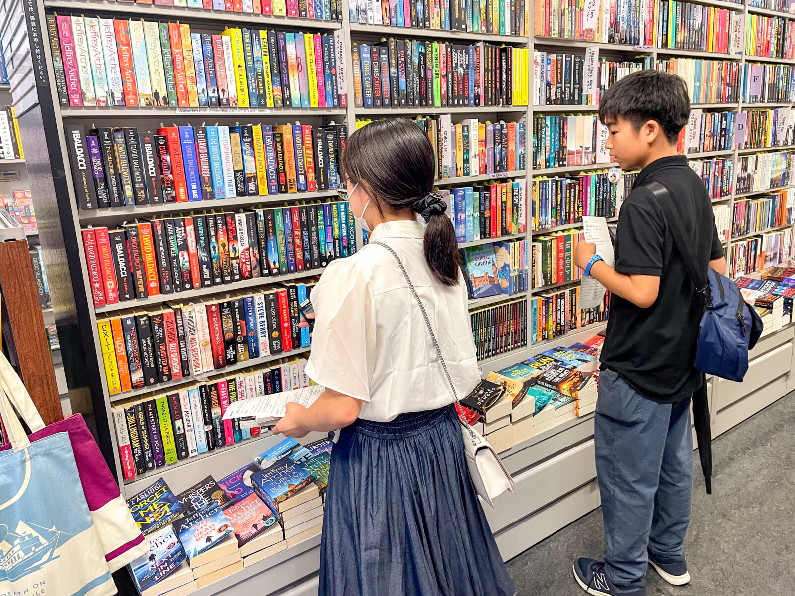 丸善本店＆ジュンク堂書店に選書ツアーに行ってきました！
