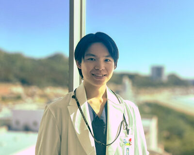 卒業生 三嶋世人さん