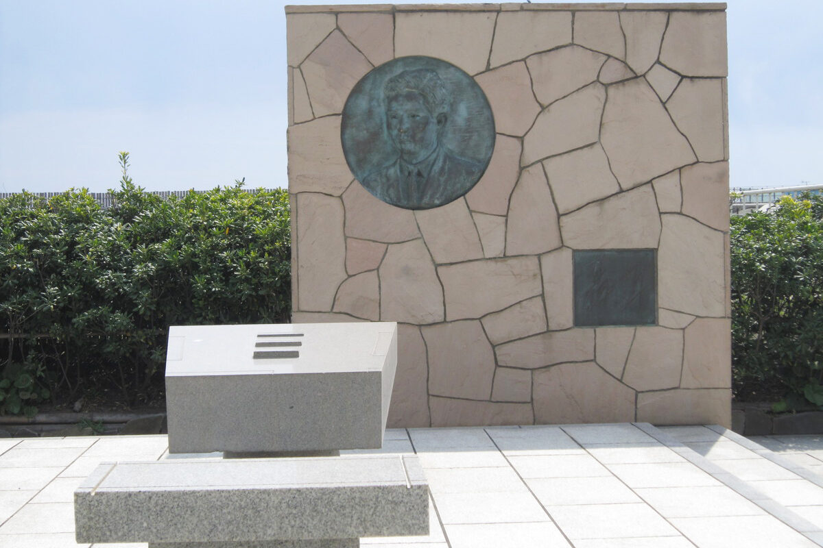 「聶耳（ニエアル）記念碑碑前祭」に参列させていただきました