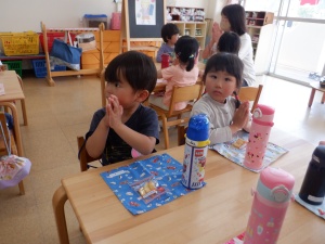 ももぐみ　はじめてのおやつ